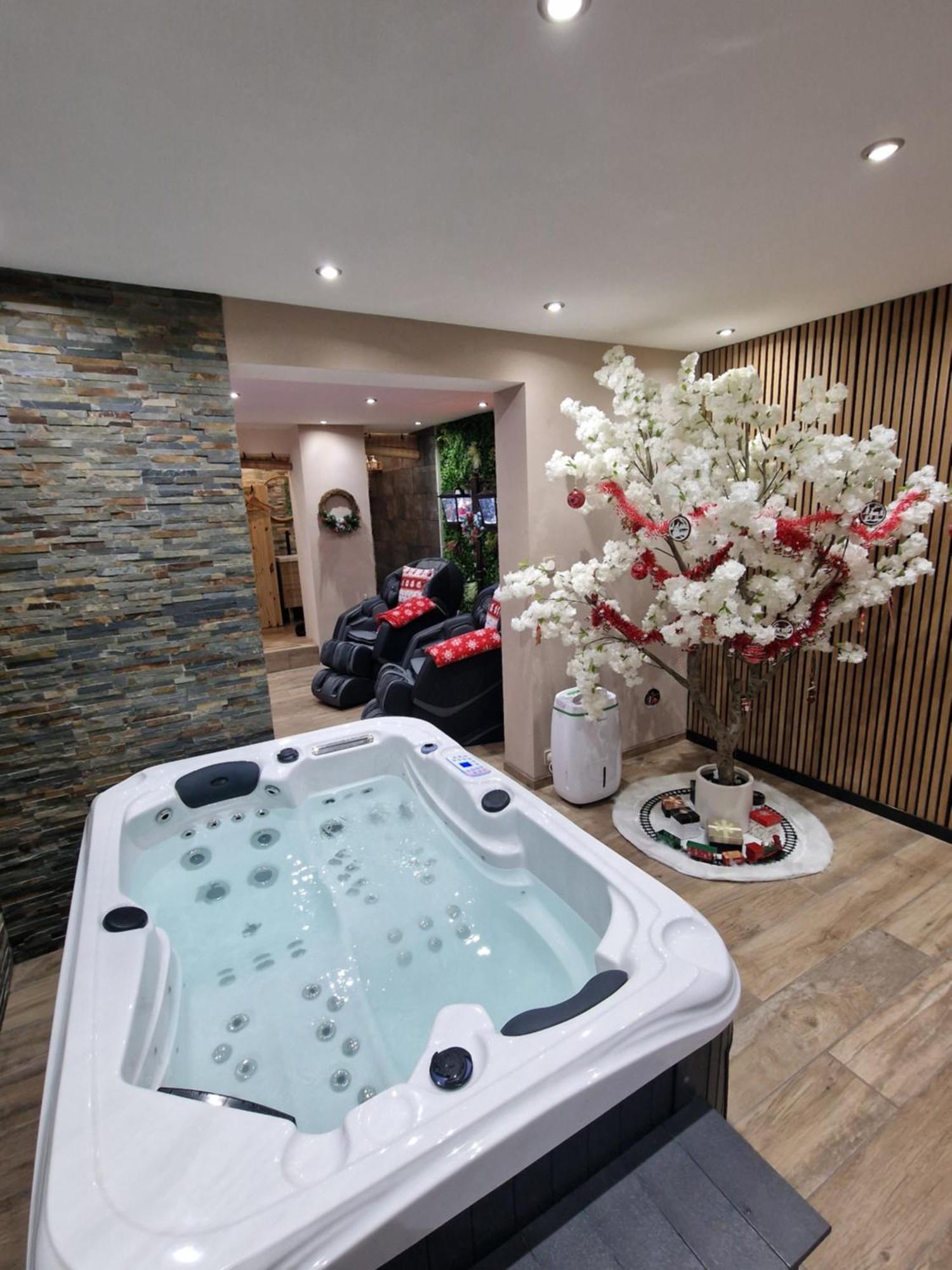 O Bonsai Spa Calais Eksteriør bilde
